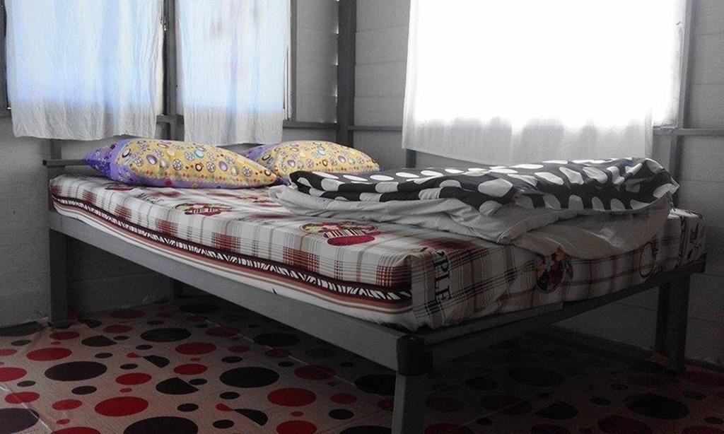 Baan Pai Likit Hotel Bagian luar foto