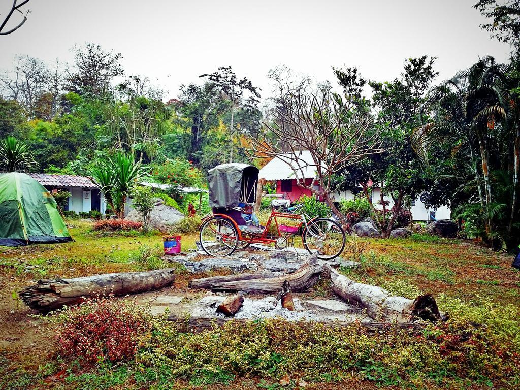 Baan Pai Likit Hotel Bagian luar foto